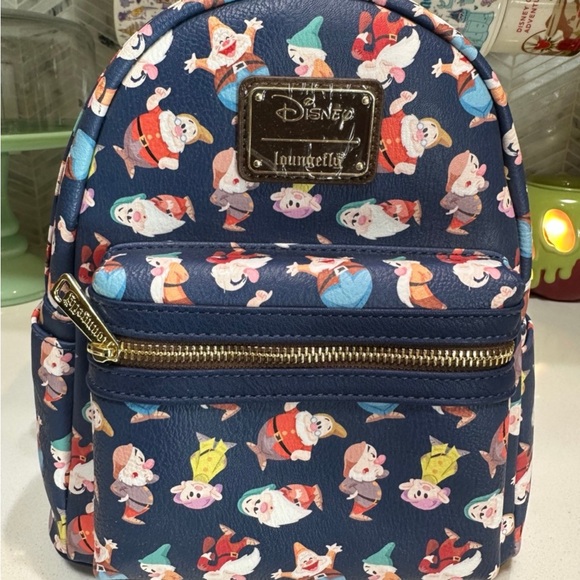 Disney Loungefly Seven Dwarfs Backpack - Picture 1 of 3